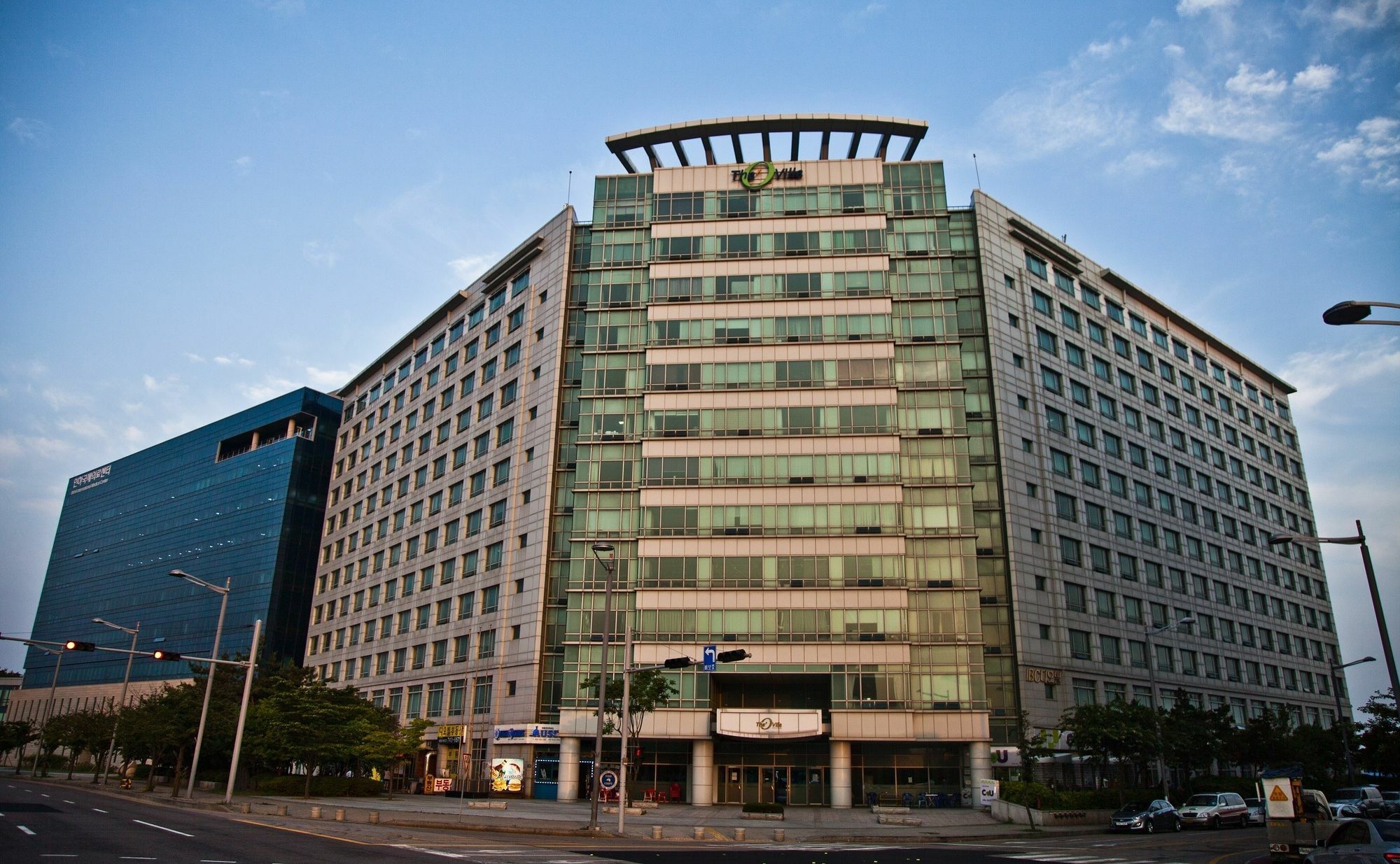 Crown House Hotel Incheon Exterior photo